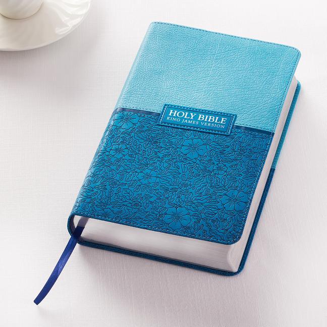 KJV Giant Print Lux-Leather Blue - stevensbooks