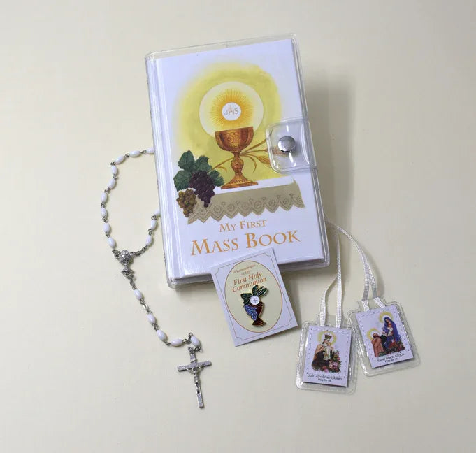 First Mass Book Vinyl Set: An Easy Way of Participating at Mass for Boys and Girls (My First Eucharist) - stevensbooks