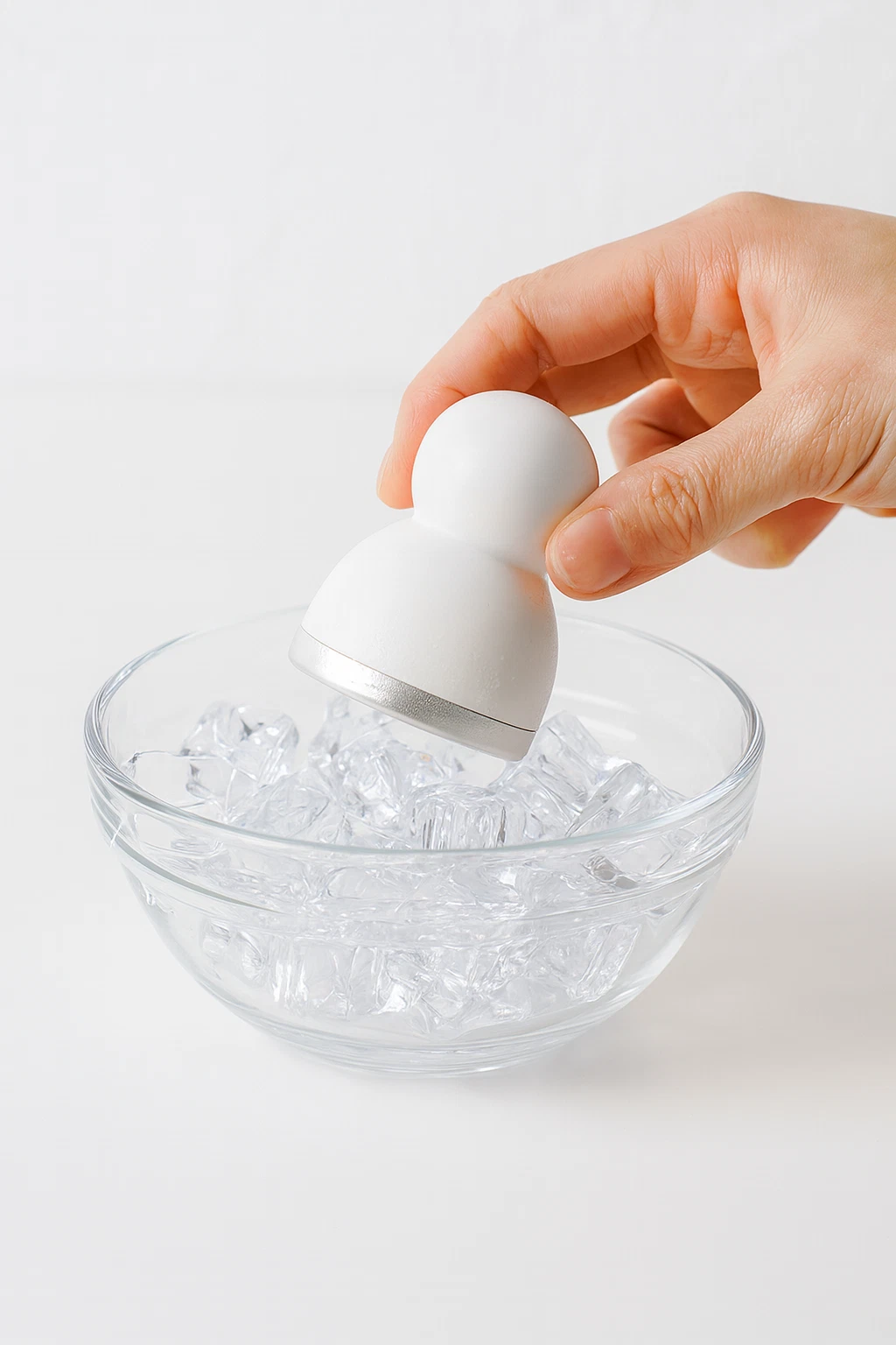 Korean Beauty 5pcs Ice Roller – Face Massager for Puffiness and Cooling Relief