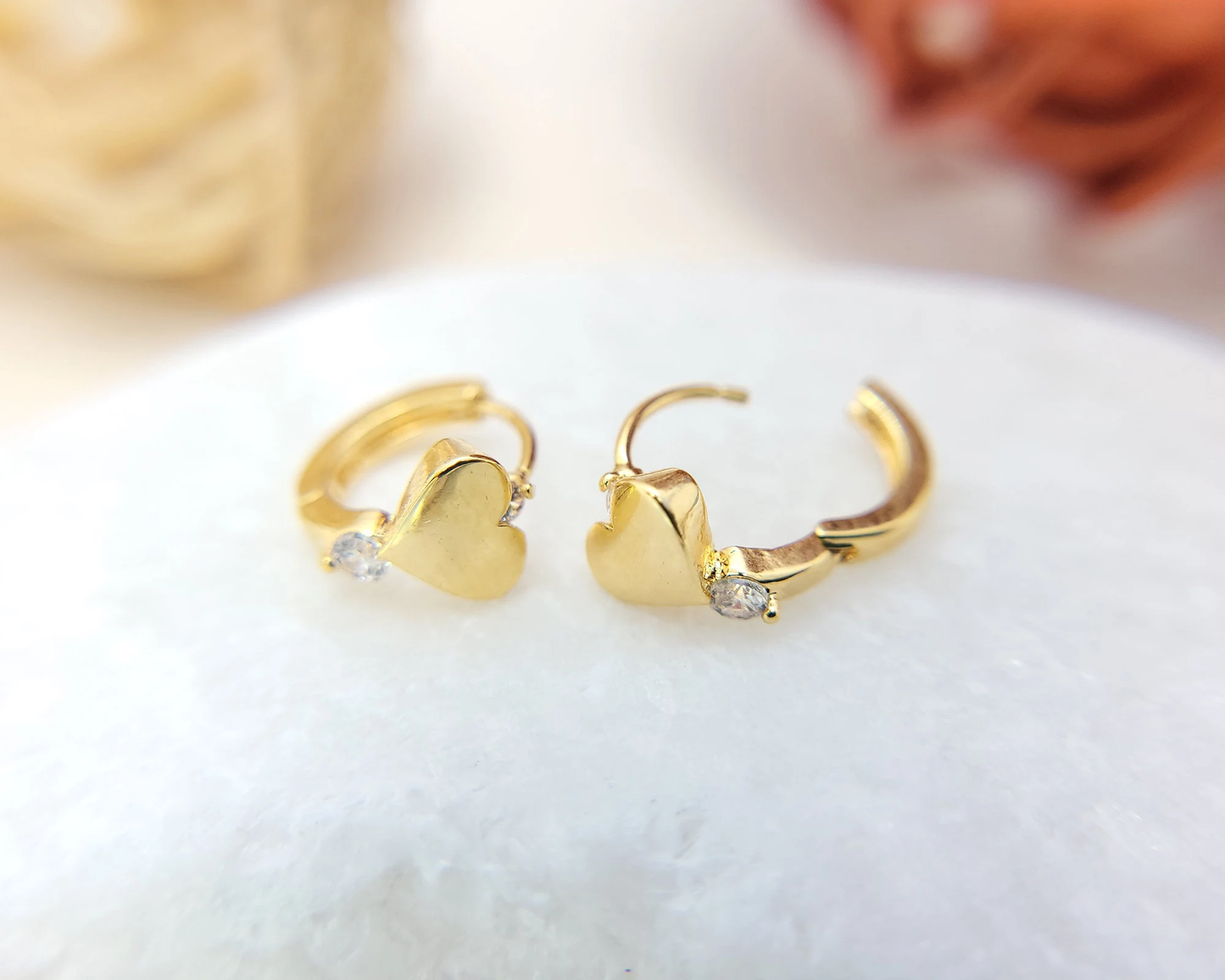 💛 Petit Cœur Doré – Elegant 14K Gold-Plated Earrings, Everyday Jewelry Gift